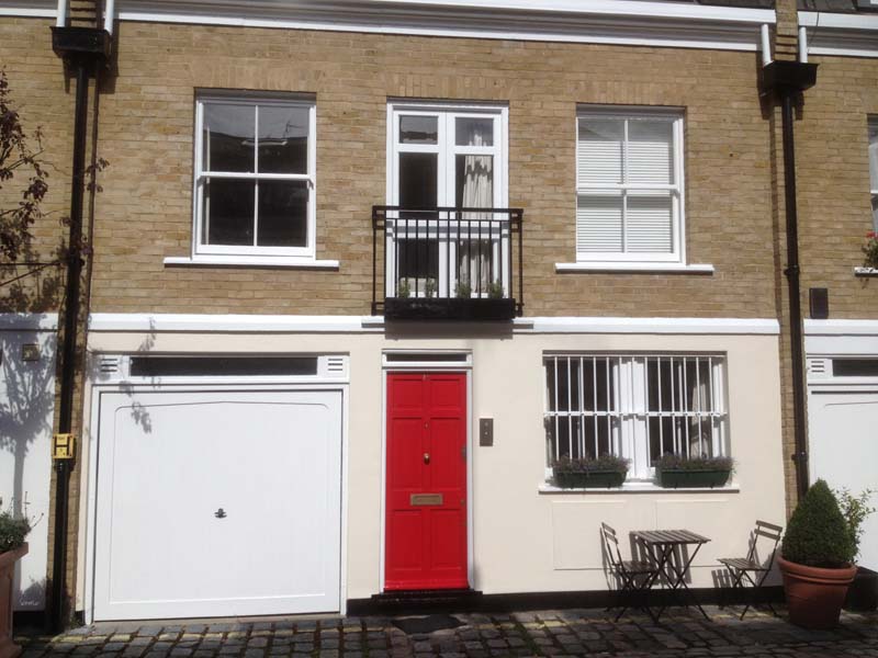 Mews house near Warwick Avenue